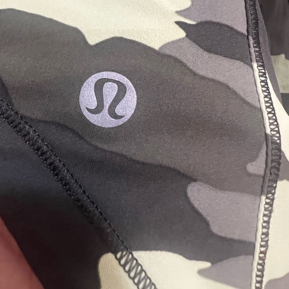 EUC Lululemon Sculpt Tank - Picture 3 of 4